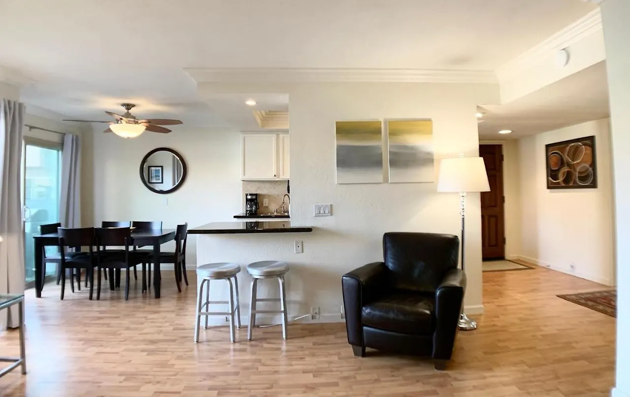 Central Palm Springs One Bedroom With Balcony & Pool 0*,